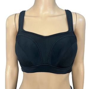 Chantelle Black Sports Bra with Wide Straps and Full Coverage